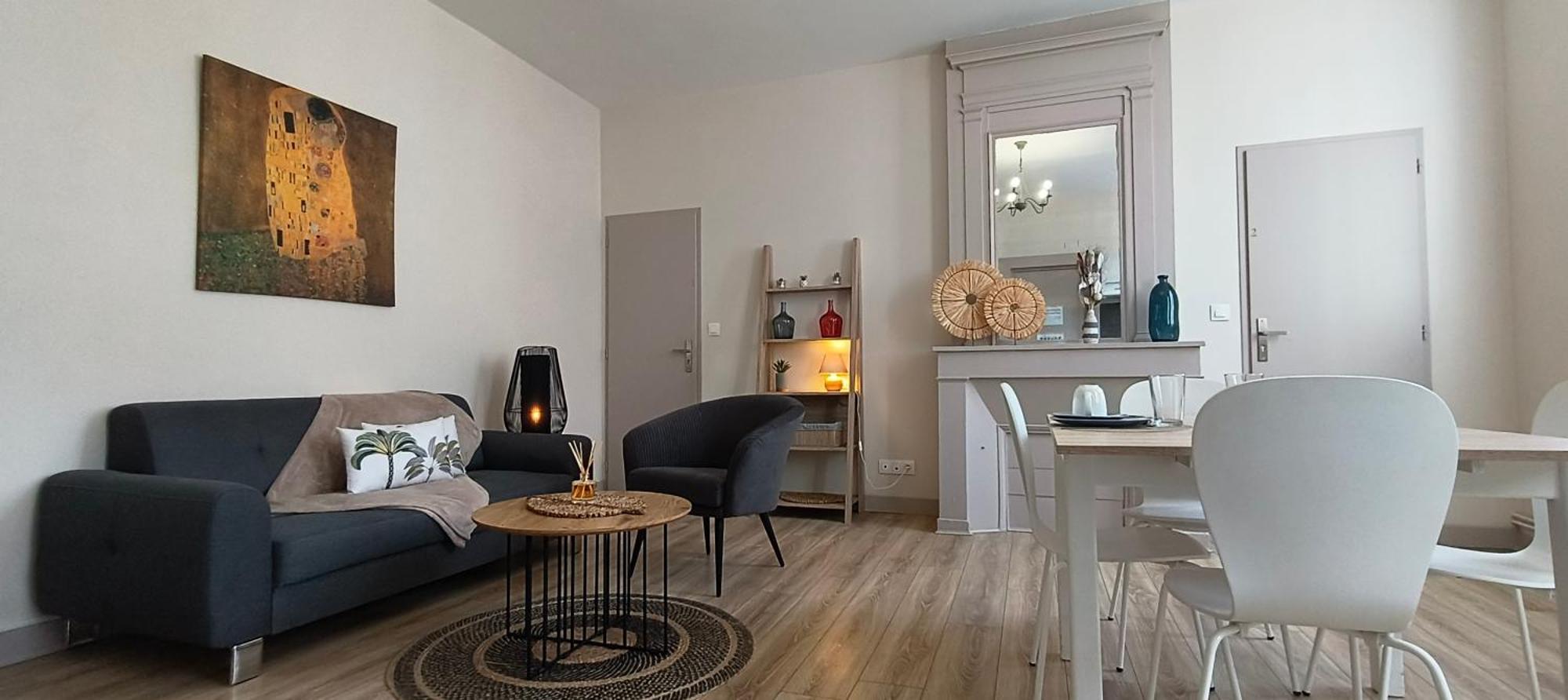 Duplex Confort Hotel De Ville 2 Chambres 2 Sdb Angouleme Exterior photo